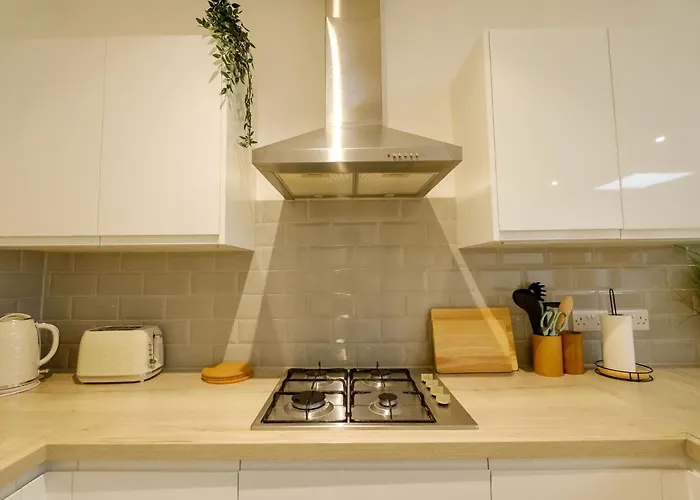 The Hidden Fishponds Gem Apartamento Bristol